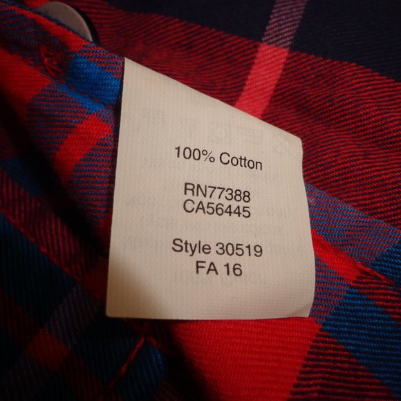NWOT J. CREW Perfect Fit Plaid Shirt M Button Down Long Sleeves Red Navy Blue - Picture 10 of 12